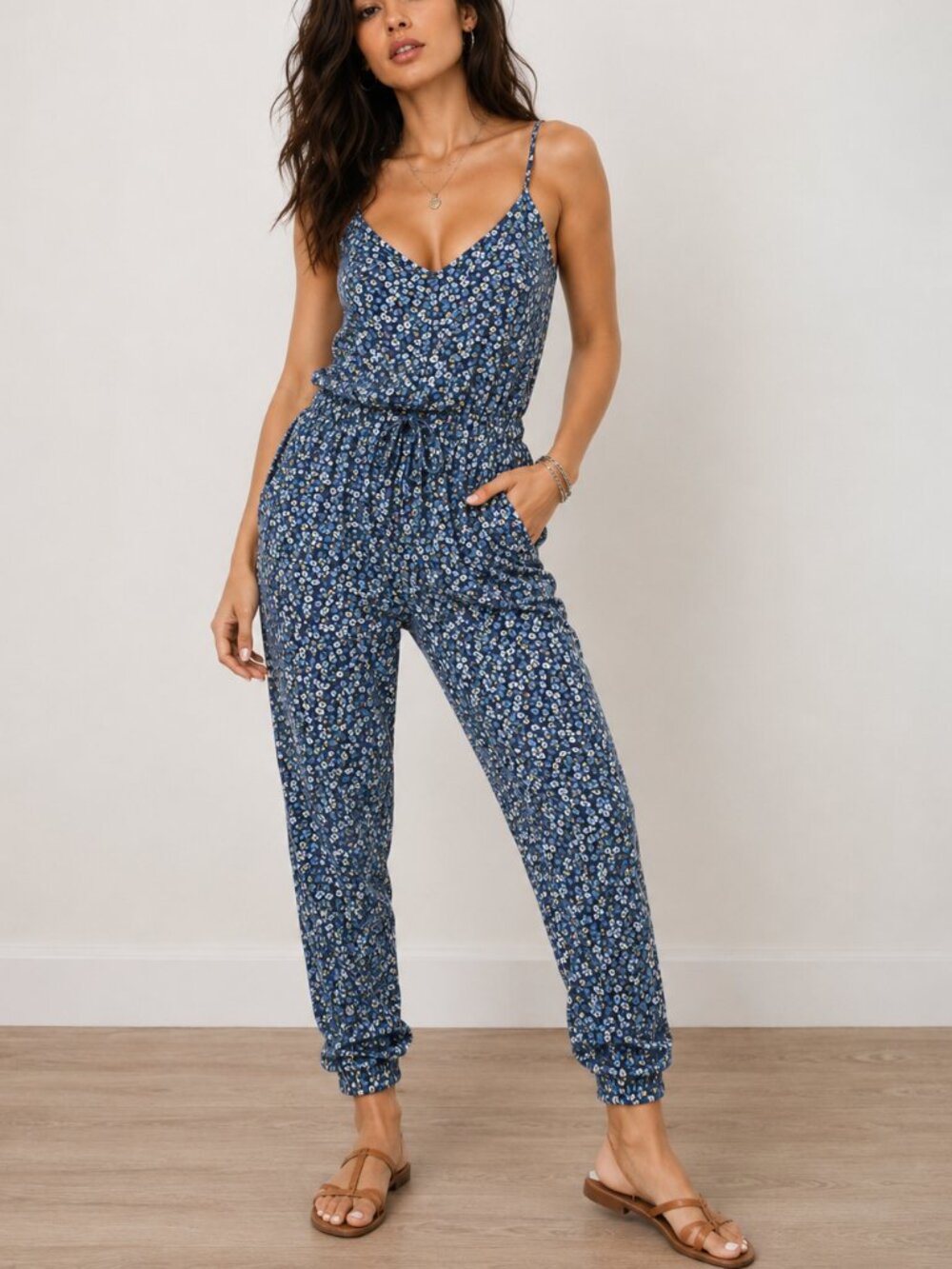 Princess Vera Wang blue ditsy floral jumpsuit in women’s size XS